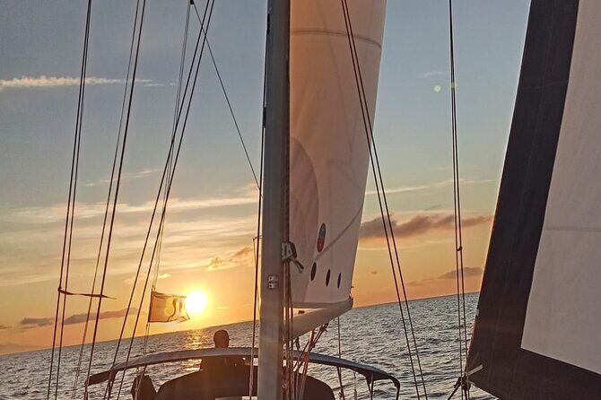 Tour to the islands of the La Maddalena Archipelago by sailing boat - Good To Know