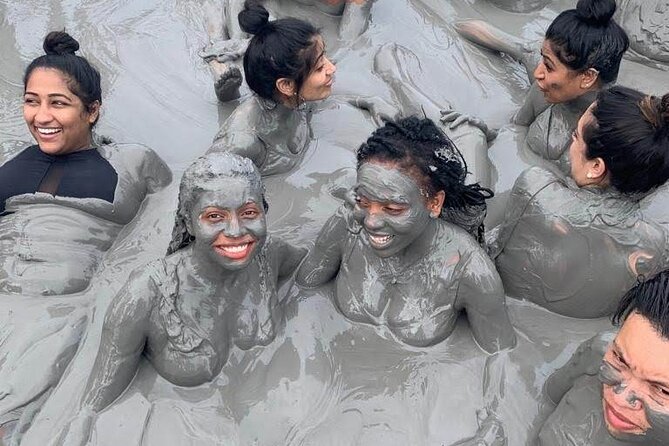 Tour to the Mud Volcano in Cartagena With Lunch - Tour Experience