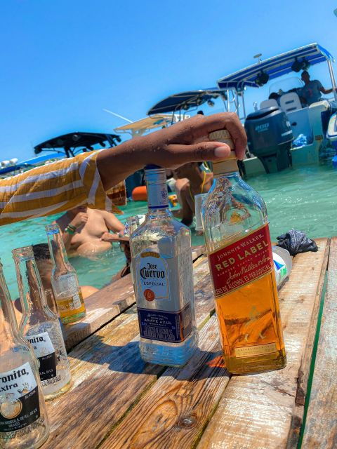 Tour to the Party Island Cholon - Activity Details