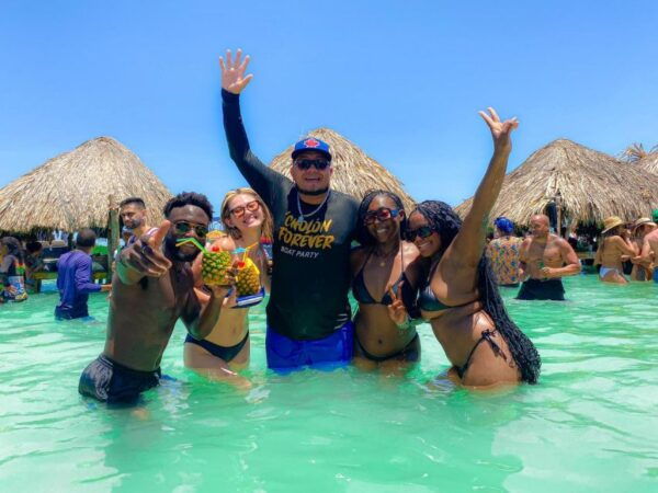 Tour to the Party Island Cholon - Frequently Asked Questions