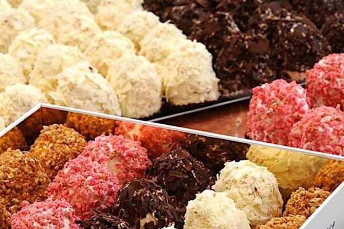 Tour to the Sweetest Delicacies in Düsseldorf With Many Samples - Exploring Düsseldorfs Sweetest Treats