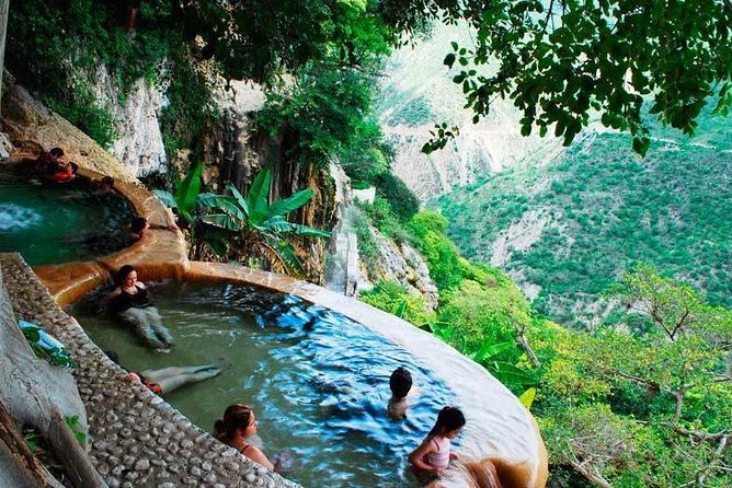 Tour to the Tolantongo Caves, Departing From Querétaro - Pickup and Meeting Details