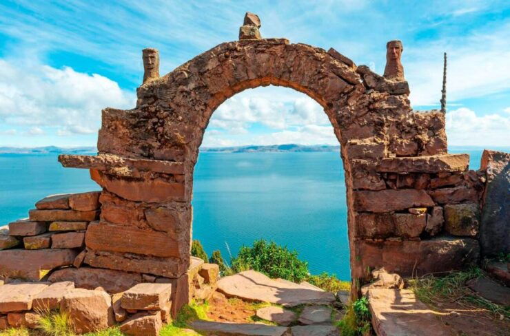 Tour to the Uros, Taquile and Amantaní Islands 2 Days - Included Services