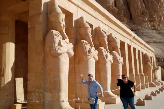 Tour to the West Bank In Luxor - Egyptology Guide Experience