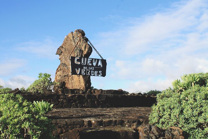 Tour to Timanfaya, Jameos Del Agua, Cueva De Los Verdes and Viewpoint From the Cliff - Negative Review - Missed Attraction