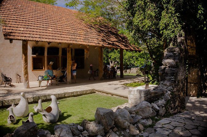 Tour to Uxmal and Hacienda Mucuyché included - Who Will Love This Tour?