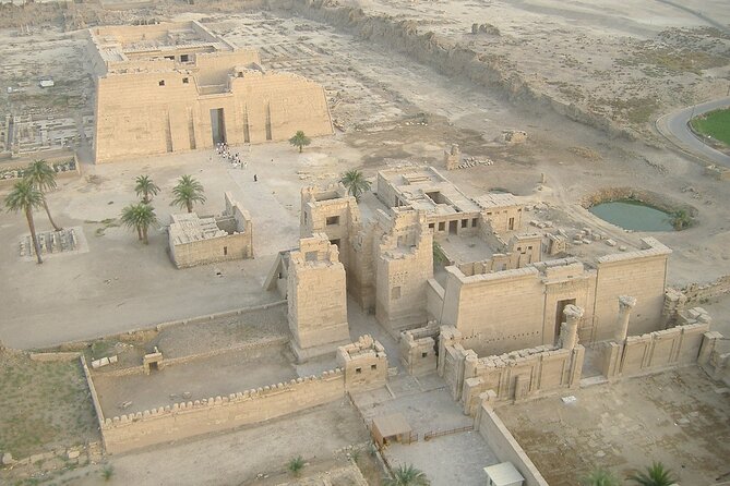 Tour to Valley of the Queens Deir El Medina and Habu in Luxor - Good To Know