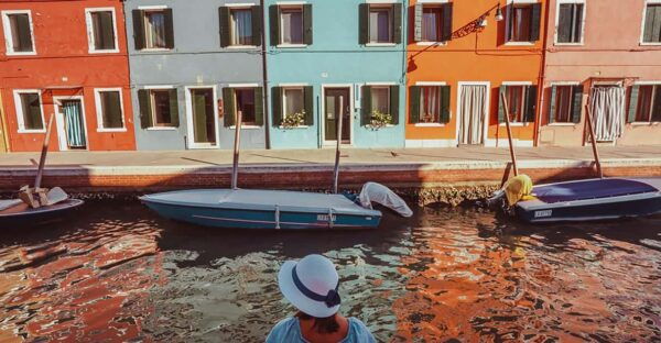 Tour Venetian Lagoon: Murano Glass, Burano Lace & Torcello - Exploring Each Island