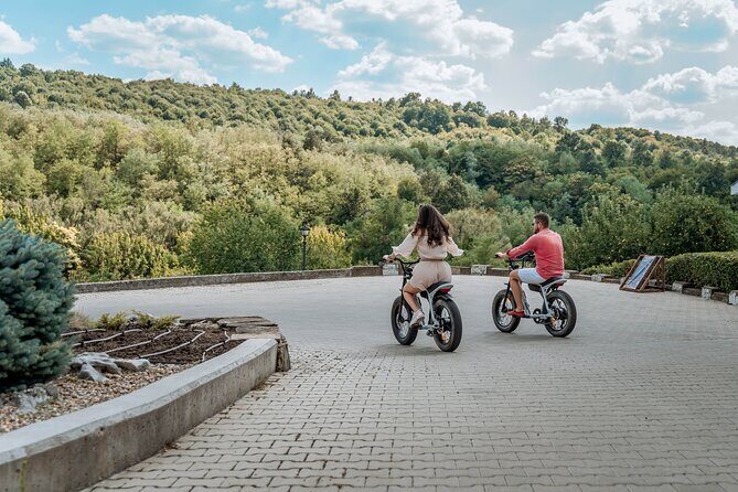 TOUR with an electric bike in Veliko Tarnovo - The Experience in Detail