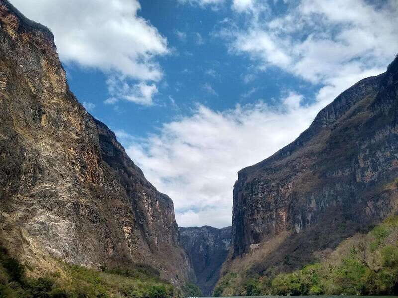 Tour ZOOMAT, Christ of Chiapas, Sumidero Canyon Viewpoints in Spanish - Who Should Consider This Tour?