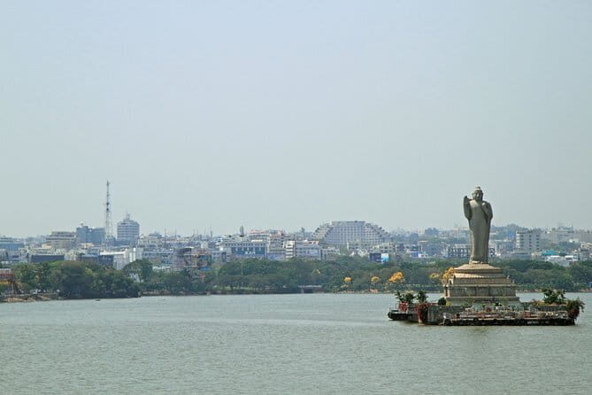 Tourisct Highlights of the Hyderabad (Guided Full Day Sightseeing Tour by Car) - Who Should Book This Tour?