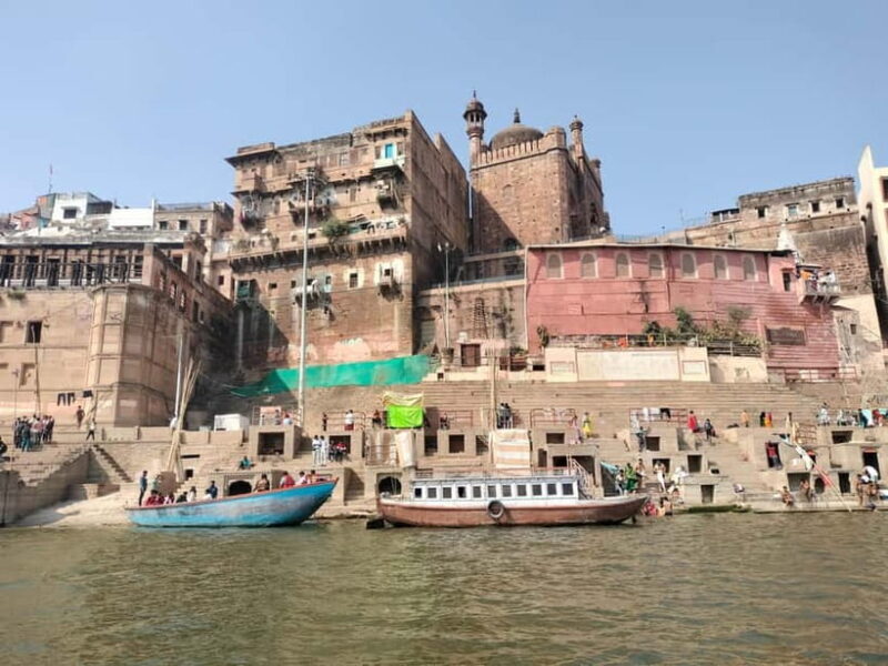 Tourist Guide English & Spanish Varanasi/Benares - Authentic Guides Make All the Difference
