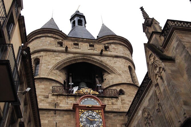 Touristic Highlights of Bordeaux a Private Half Day Tour With a Local - Historic Landmarks and Architectural Wonders