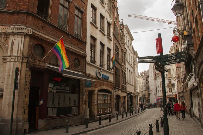 Touristic Highlights of Brussels on a Half Day (4 Hours) Private Tour - Belgian Chocolate Tasting