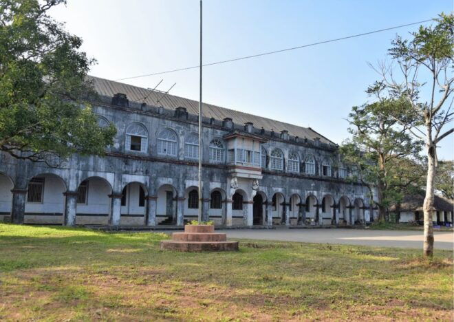 Touristic Highlights of Coorg (Guided Full Day Tour by Car) - Rajas Seat Exploration