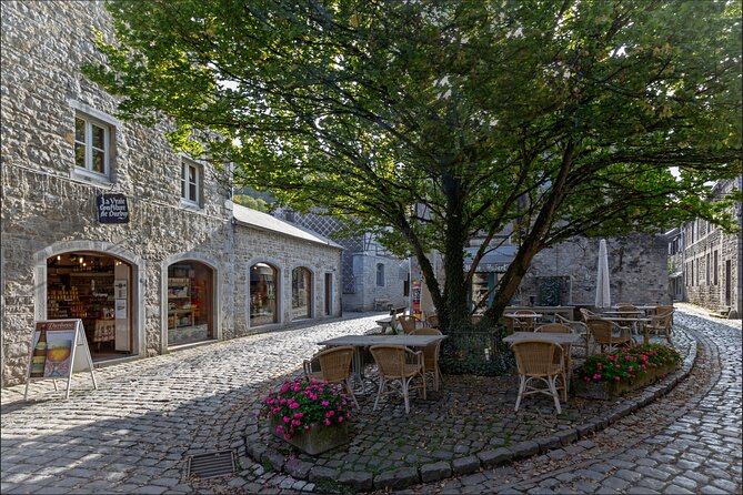 Touristic Highlights of Durbuy on a Half Day (4 Hours) Private Tour With a Local - Discovering Durbuys Art and Culture