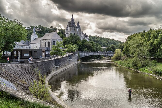 Touristic Highlights of Durbuy on a Half Day (4 Hours) Private Tour With a Local - Shopping and Souvenir Hunting in Durbuy