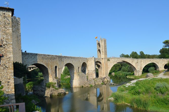 Touristic Highlights of Girona on a Private Half Day Tour With a Local - Girona City Walls