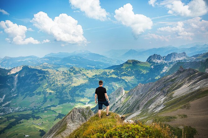 Touristic Highlights of Interlaken on a Private Half Day Tour With a Local - Picturesque Lake Thun