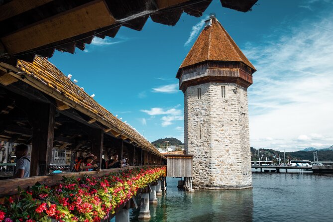 Touristic Highlights of Lucerne on a Private Half Day Tour With a Local - Marvel at the Stunning Lake Lucerne