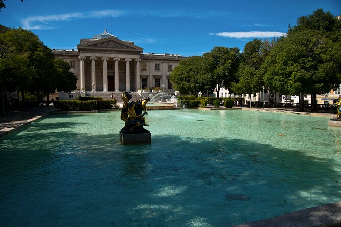Touristic Highlights of Marseille a Private Half Day Tour With a Local - Notre-Dame De La Garde: Iconic Basilica With Panoramic City Views
