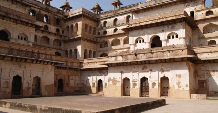 Touristic Highlights of Orchha & Jhansi(Guided Full Day Tour) - Jhansi Fort Discovery