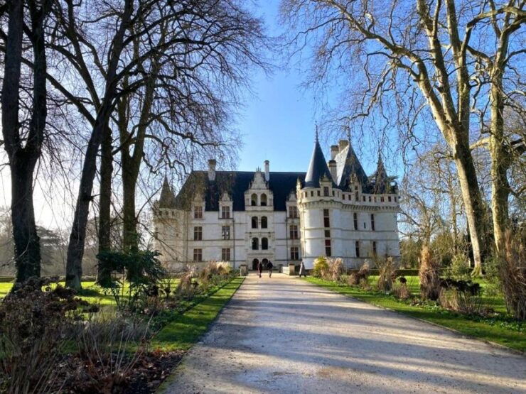 Tours: Chateaux Azay-le-Rideau and Villandry Morning Tour - Important Information