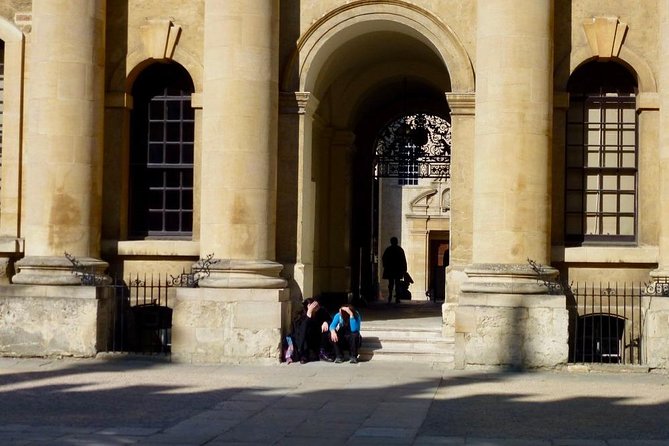 Tours of Oxford Private Walking Tours for the Discerning Traveler - Directions