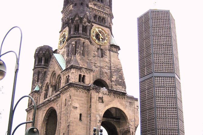 Tours & Sightseeing in English of Berlin, Potsdam and Sachsenhausen - City Sightseeing Tour in Berlin