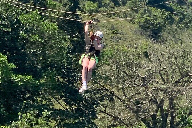 Tours to Tyroleza Waterfalls and Monkeys 3 Tours in One - An In-Depth Look at the Tour Experience