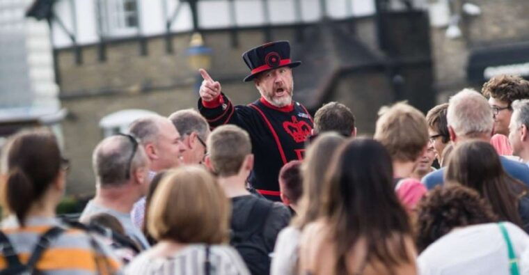 Tower of London: Early Access with Crown Jewels & Beefeaters - Authentic Experiences & Hidden Gems