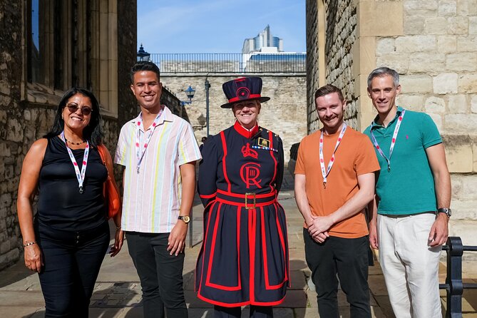 Tower of London Guided Tour Meet & Greet With the Beefeaters - Inclusions