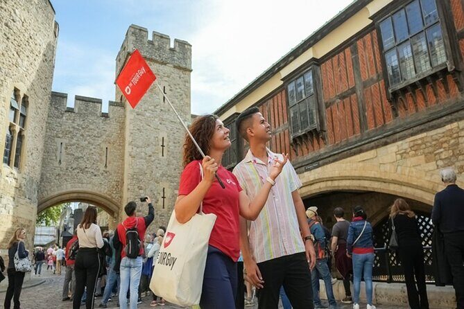 Tower of London Guided Tour with Beefeater Meet & Crown Jewels - Who Will Love This Tour?