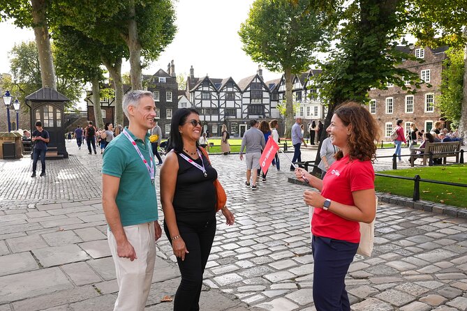 Tower of London: Guided Tour With Thames River Cruise - Excellent Tour Experience
