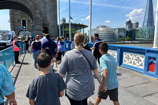 Tower of London & Tower Bridge Private Tour for Kids and Families - Directions