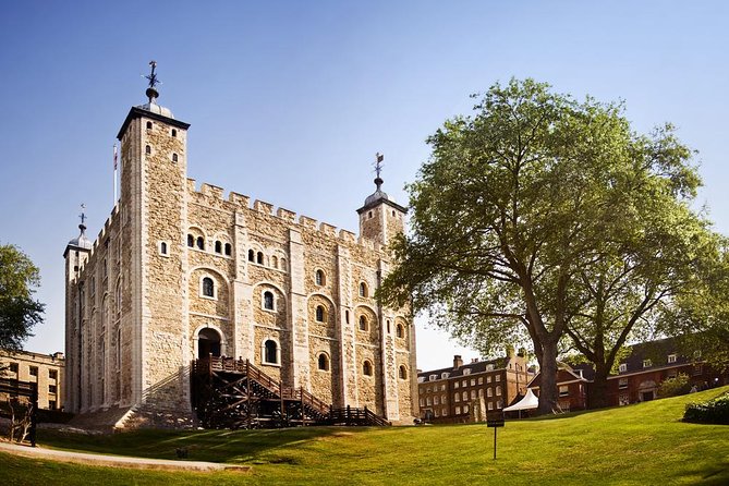 Tower of London With London Hop-On Hop-Off Tour and River Cruise - Tower of London Highlights