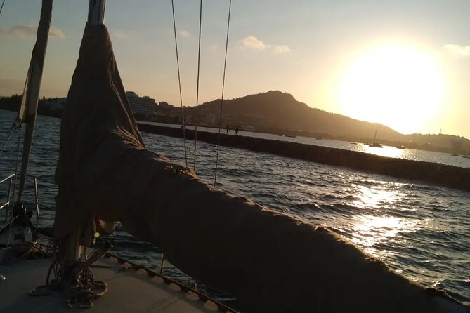 Townsville Private Hire Morning Sailing Cruise Boat Tour Charter - Pricing and Availability