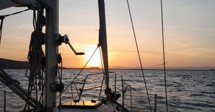 Townsville: Sunset Sailing Tour Boat Cruise Townsville - Experience Highlights