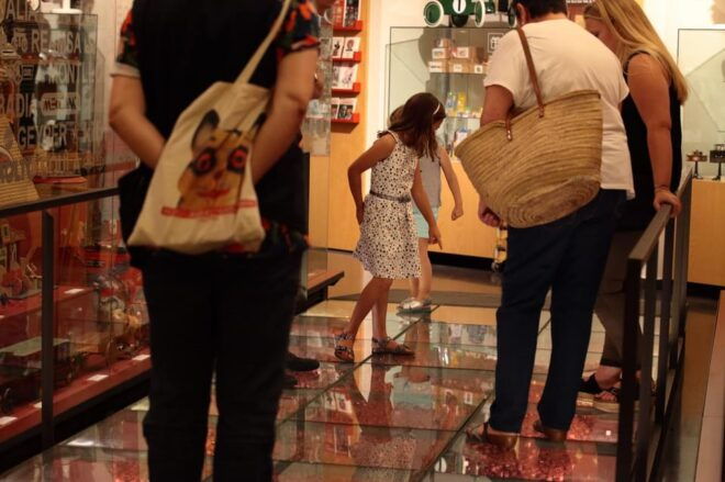Toy Museum: Anna Maria and Salvador Dalí and García Lorca's Toys. - Customer Ratings and Feedback