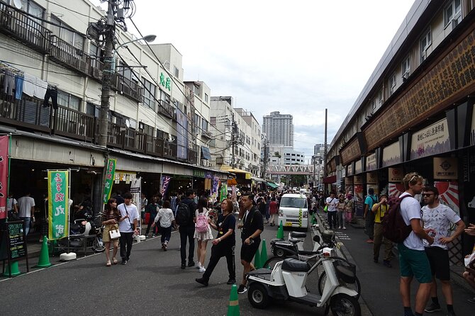 Toyosu Tuna Auction and Tsukiji Market by Gov Licensed Guide - Customer Reviews