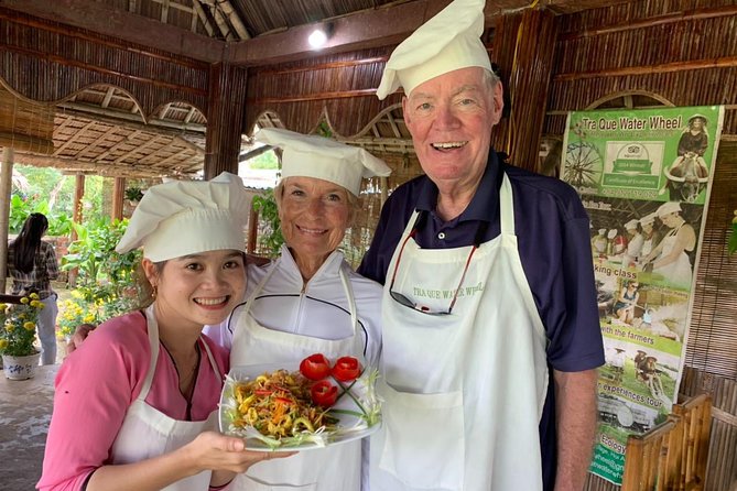 Tra Que Family-Run Tour & Cooking Class  - Hoi An - Bamboo Boat Ride and Dining Experience