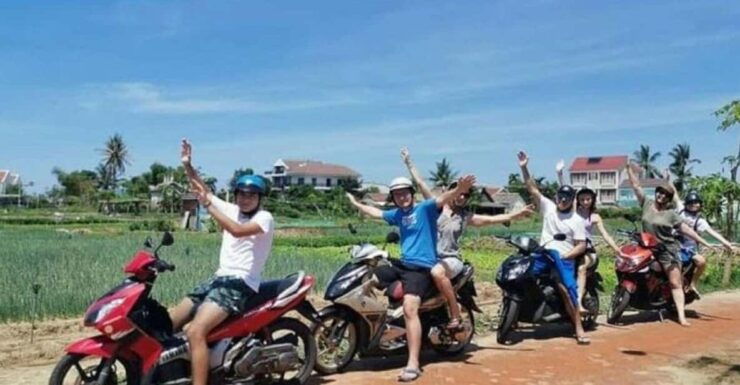 Tra Que Herbs & Thanh Ha Pottery Village by Scooter Trip - Good To Know
