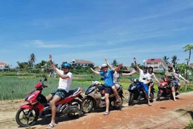 Tra Que Herbs & Thanh Ha Pottery Village by Scooter Trip - Detailed Itinerary