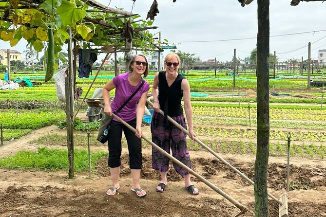 Tra Que Herbs Village & Thanh Ha Pottery Village Tour by Scooter - Highlights of the Tour