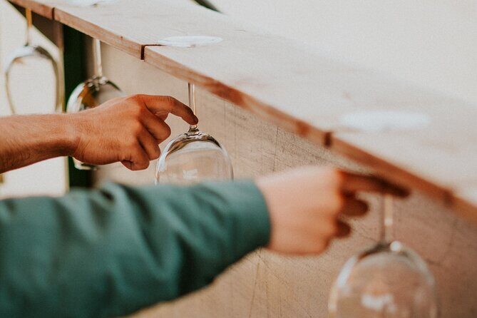 Tractor Pull Around Vineyards and Wine Tasting Tour - The Itinerary in Detail