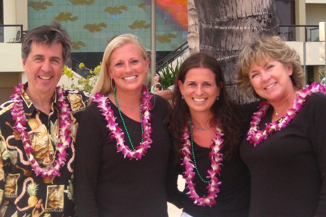 Traditional Airport Lei Greeting on Lihue Kauai - Process of Traditional Airport Lei Greeting