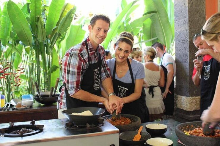 Traditional Bali Cooking Class and Ubud Tour - Key Points