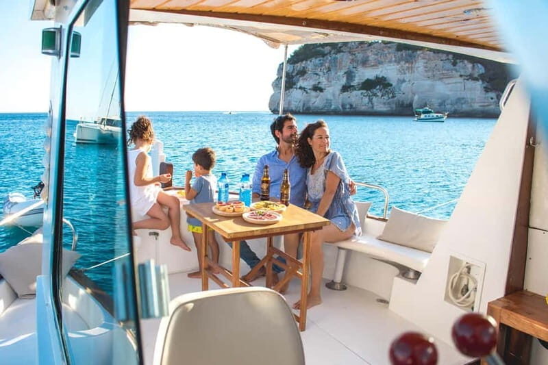 Traditional boat 10 beaches in the south of Menorca. Snorkeling, SUP and drinks - Good To Know