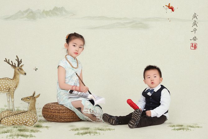 Traditional Chinese Dress Photo for Kids - Inclusions