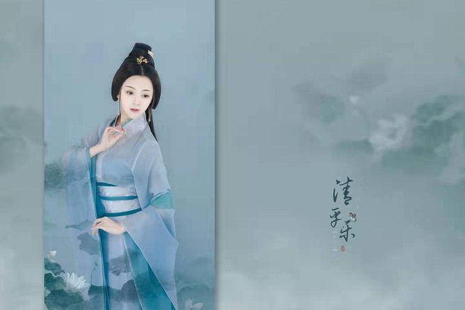 Traditional Chinese Dress Set - Modern Interpretations